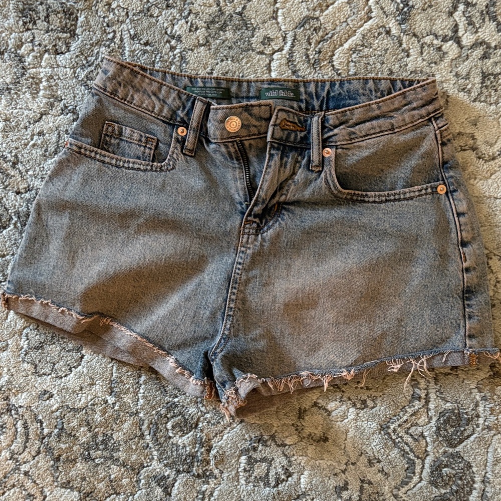 Women's Denim Shorts, interesting color